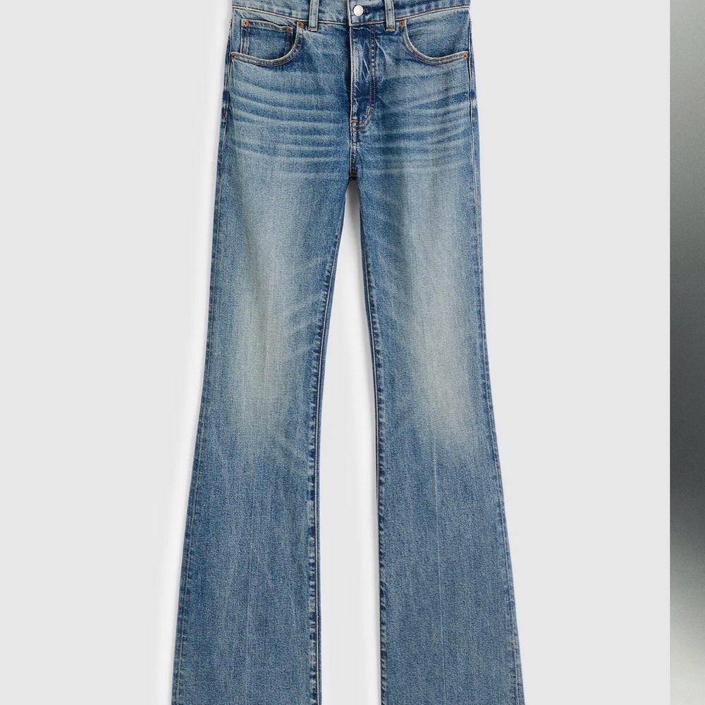Madewell Women’s 32 W Vintage Flare High Rise Jeans NWT